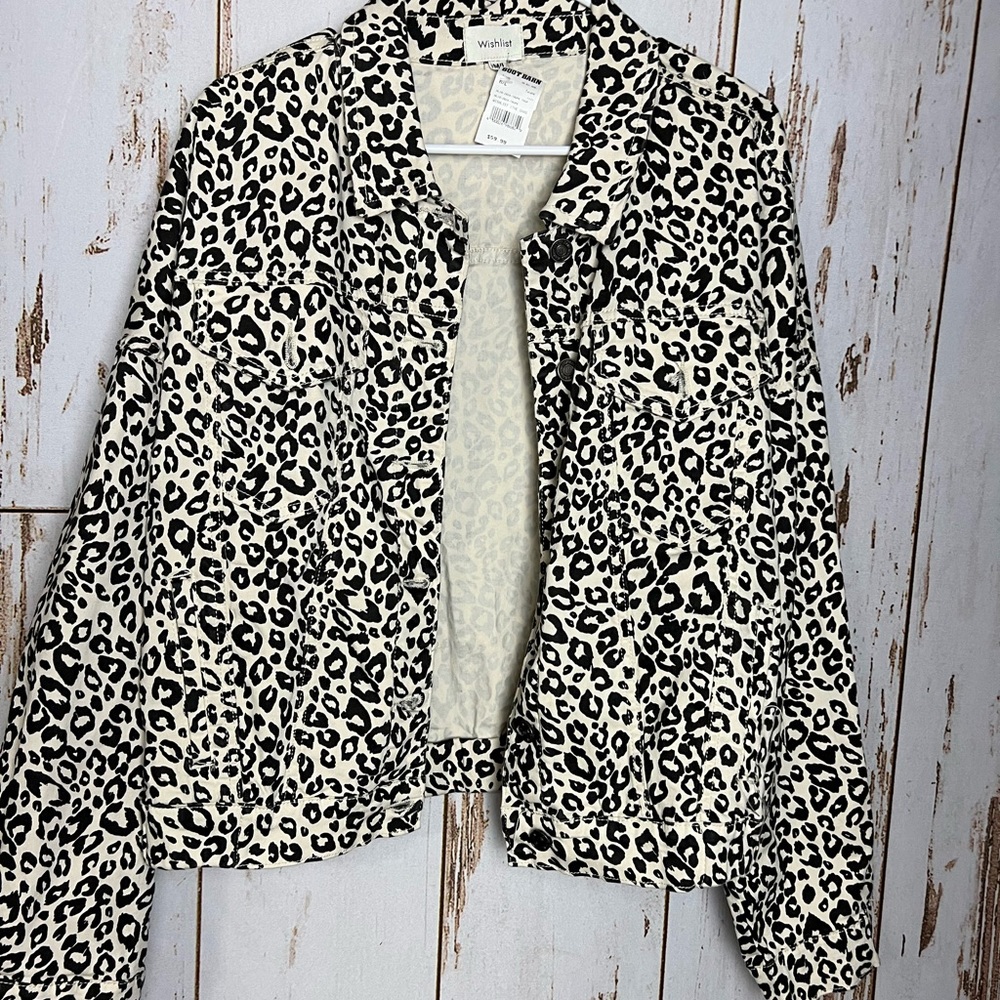 WISHLIST NWT from boot barn, m/l jacket
